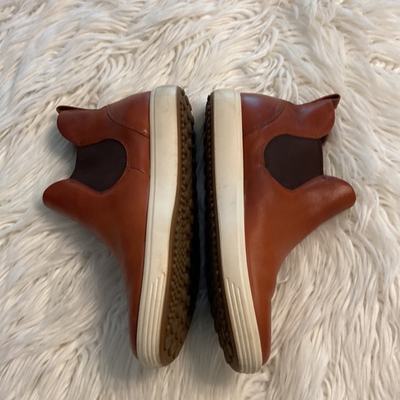 ECCO MAN Shoes size 9 -EU-40 excellent condition see all photos main image 4